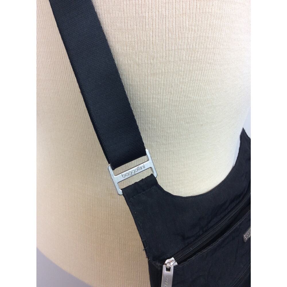 Baggallini Multi Pocket Black Crossbody Purse - Picture 3 of 4